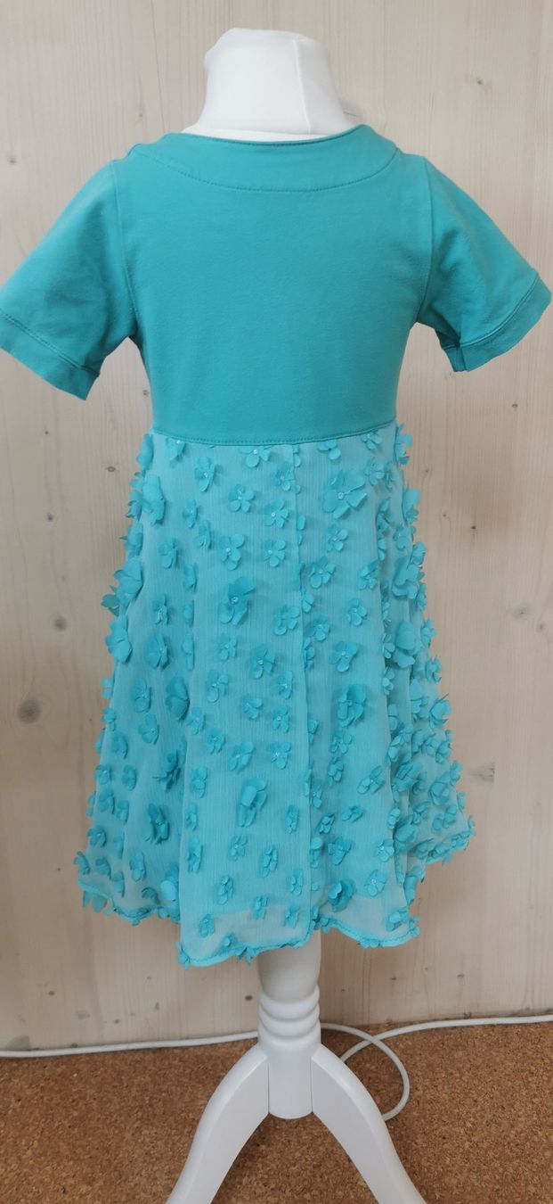 Vestiti & Gonne: Handmade Drehröckli mit Designer Blumenstoff Grösse 104 – Usato da Langendorf venduto da Laedi6 1