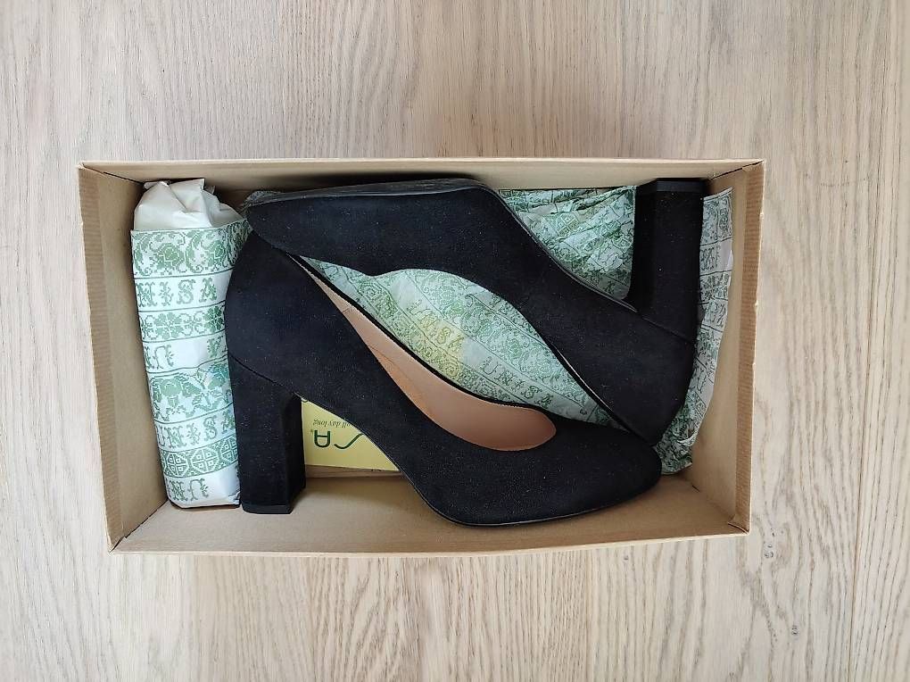 Scarpe da donna: UNISA Pumps  Schwarz  EU 39 – Usato da Zürich venduto da Unterstop 2