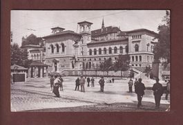 LAUSANNE - Place de la Riponne