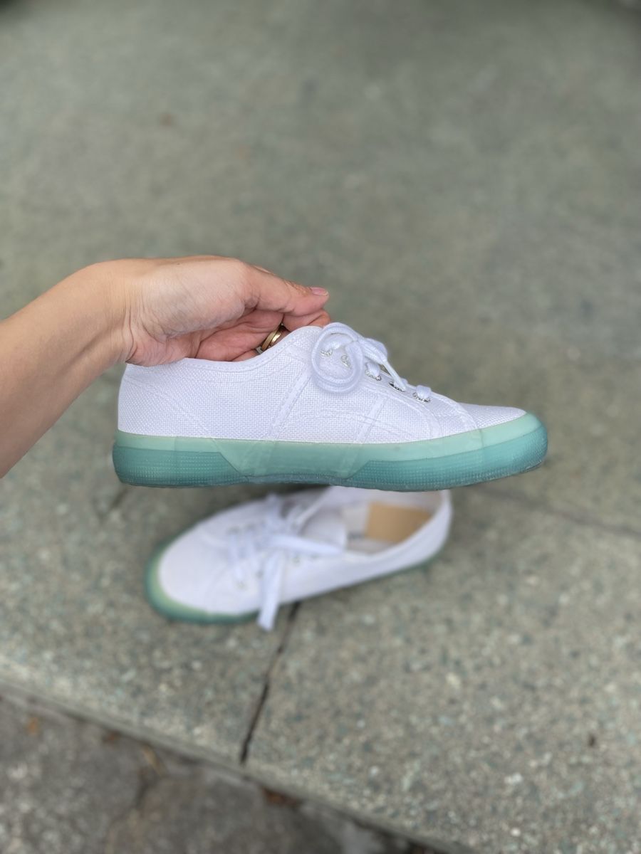 Superga Scarpe da donna: Superga Sneaker, Weiss mit mintfarbener Sohle, Gr. 38 – Usato da Zürich venduto da Tcj.han 2