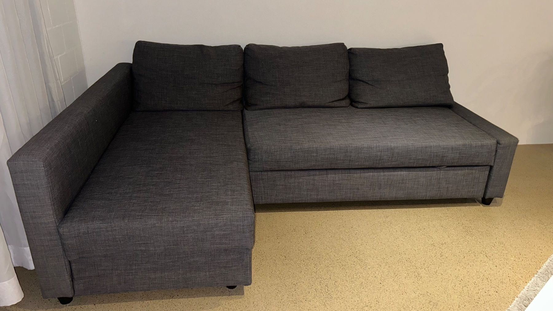 Ikea Divani: Sofa IKEA Grau – Usato da Zürich venduto da alevezzoni 3