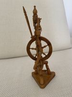 Vintage Miniatur-Spinnrad aus Holz 