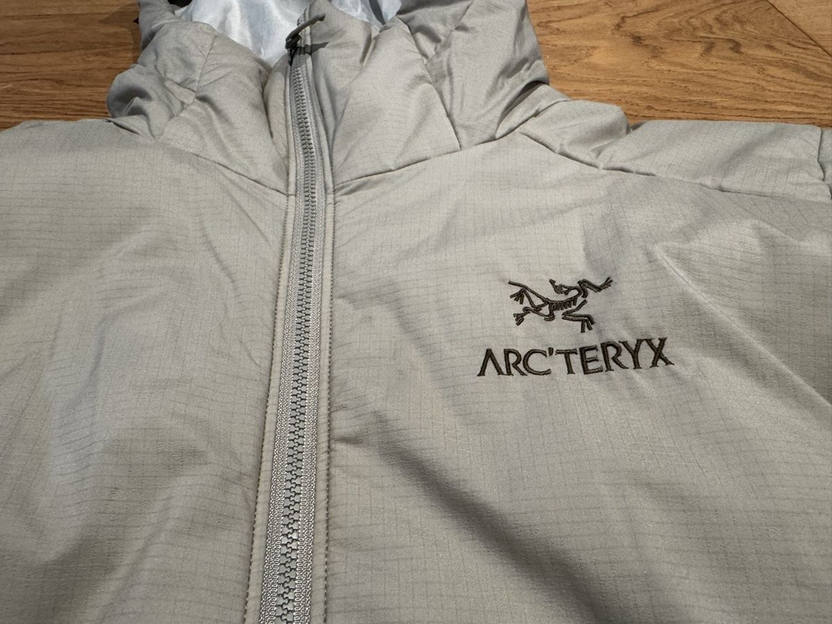 Arcteryx Giacche: Primaloftjacke Arcteryx – Usato da Davos Platz venduto da mbe_r5tv 1