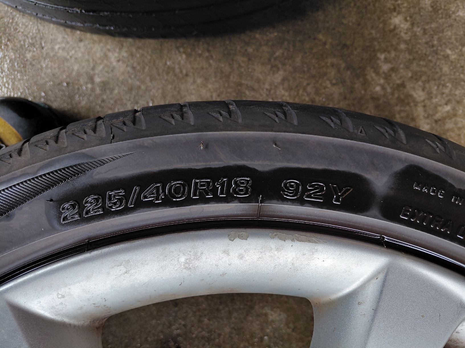 Pneus & Roues: Autoreifen – D'occasion à Winikon par eli_msh9 8
