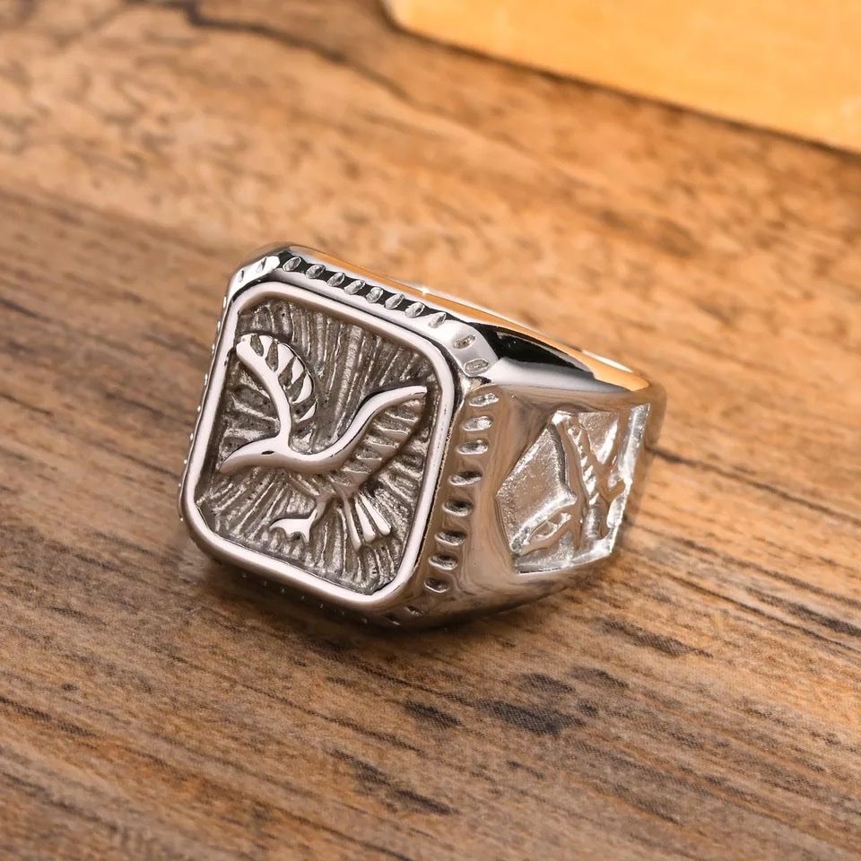 Anelli: Men ring silver eagle from stainless steel – Nuovo e nell'imballaggio originale da Aarburg venduto da StavFashion 2