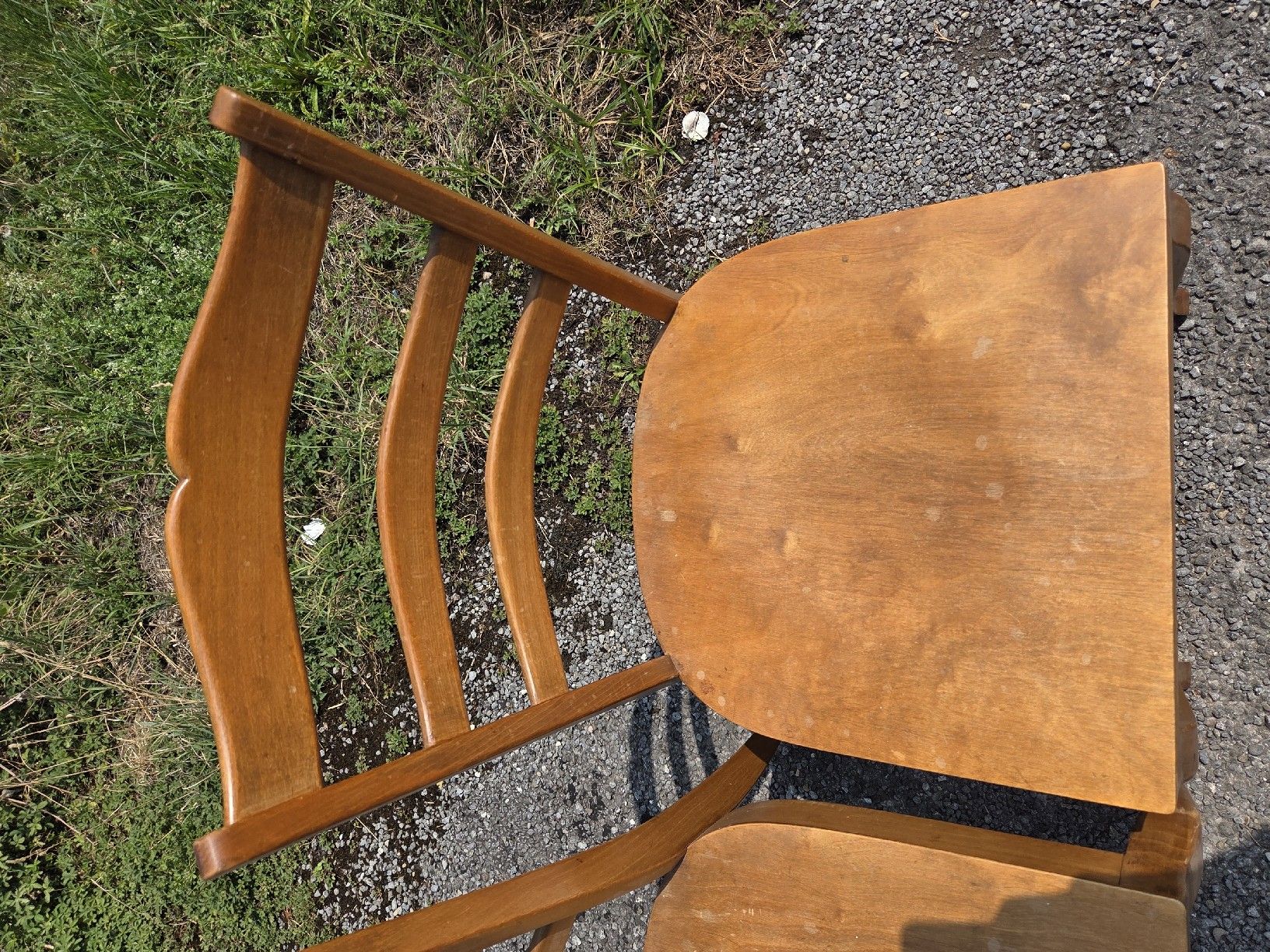 Chaises: 2 antike Holzstühle – D'occasion à Wädenswil par weihpos 1