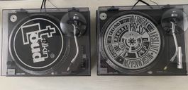 2 × Technics SL-1210 MK2 – Made in Japan