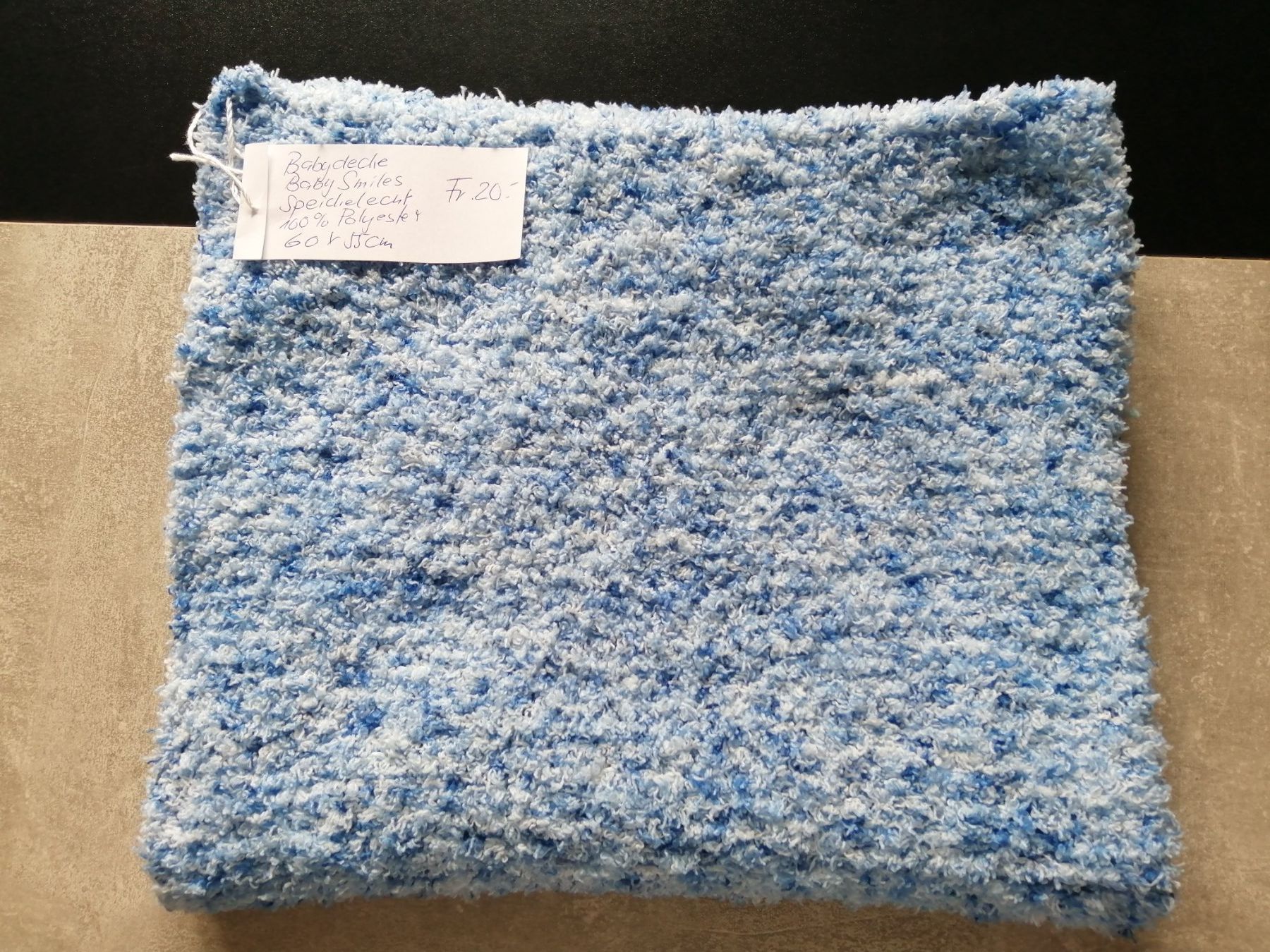 Coperte: Babydecke handgestrickt, Grösse: 60x55cm – Nuovo (secondo la descrizione) da Altstätten SG venduto da willipatricia