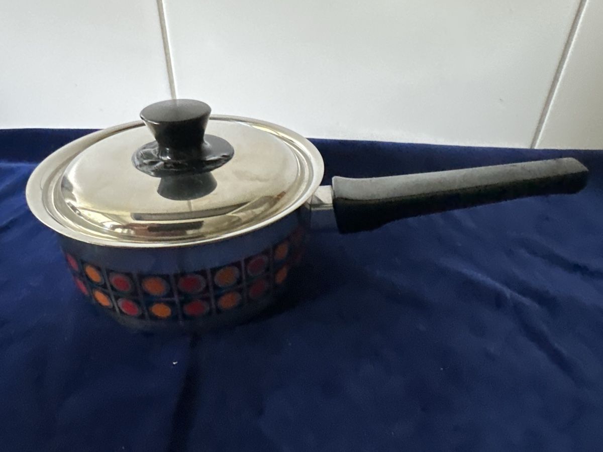 Sigg Pfannen: Topf SIGG Edelstahl mit Deckel Durchmesser 14 cm  – Defekt aus Zürich von Chaeffeler 1