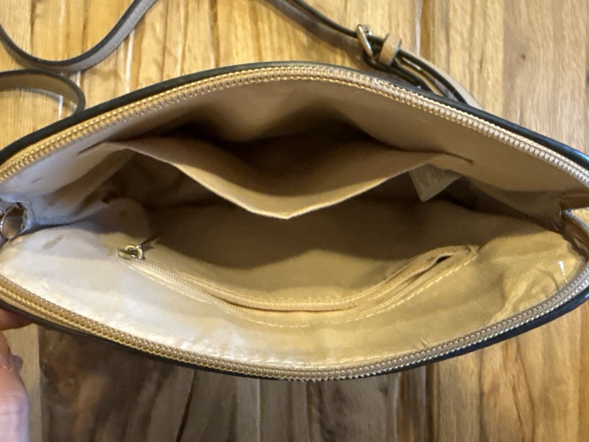 Borse da donna: Handtasche beige, selten gebraucht – Usato da Pfäffikon ZH venduto da Fruchtsaft 2