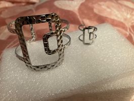 Schickes geometrisches offenes Manschnettenarmband und Ring