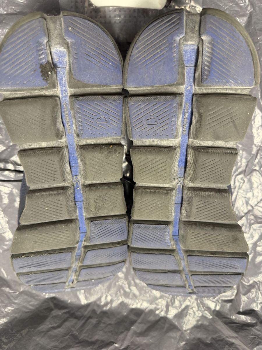 On Scarpe da uomo: On Cloud – Usato da Winterthur venduto da EasyRS 4