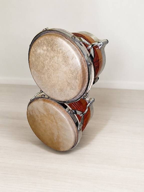 Instruments de musique: Bongo Trommeln Linko Percussion  Holz – D'occasion à Andwil SG par hen_hkw7