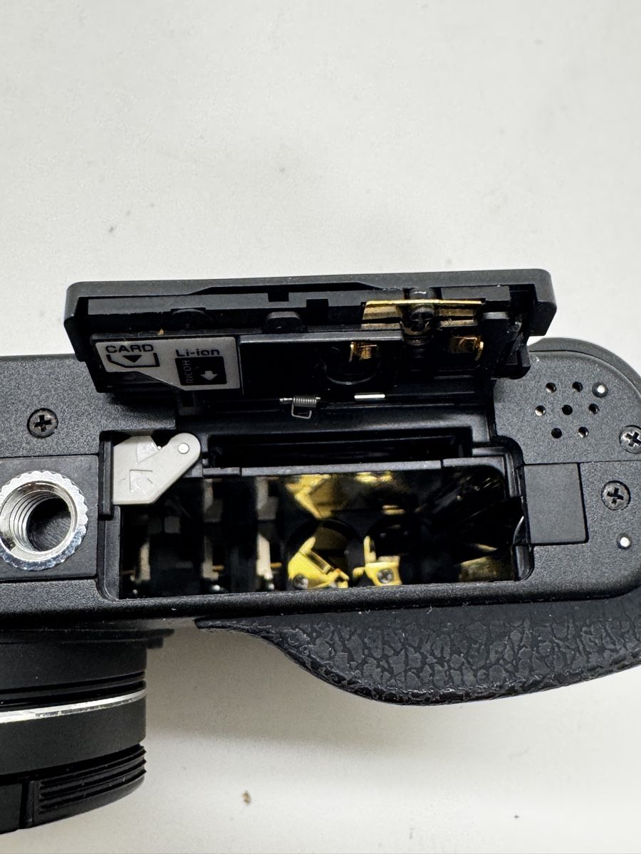 Ricoh Kamera: Ricoh GX200 Digitalkamera schwarze  – Gebraucht aus Schlieren von Eldi84 5