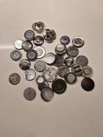 Knöpfe gemischt grau / silber