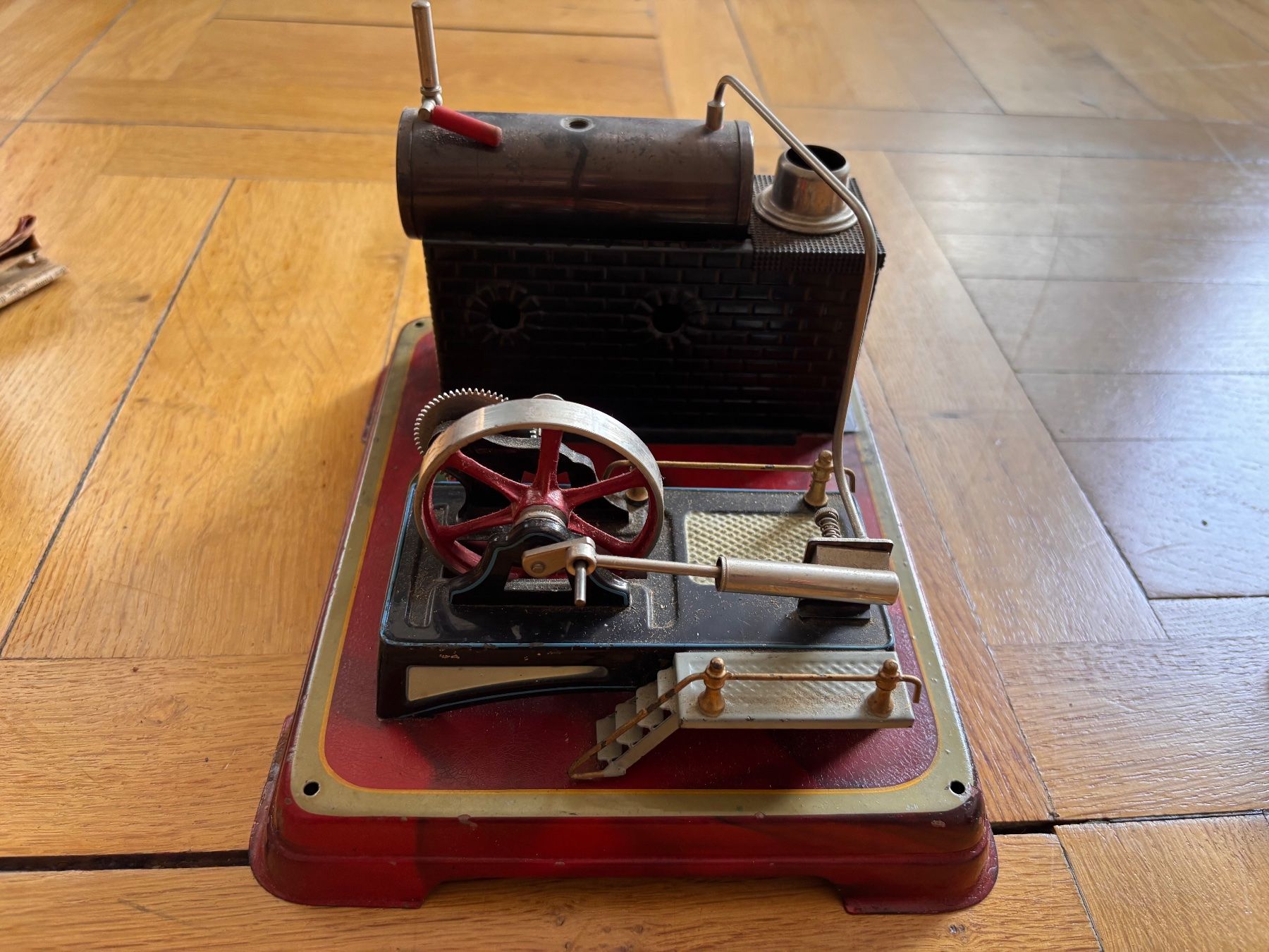 Kit di modellismo & Modellini statici: Dampfmaschine Vintage – Usato da Zürich venduto da JosephineDiMaggio 1