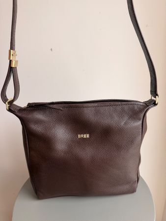 BREE Nola 11 Leder Umhängetasche Braun – NEU mit Etikett