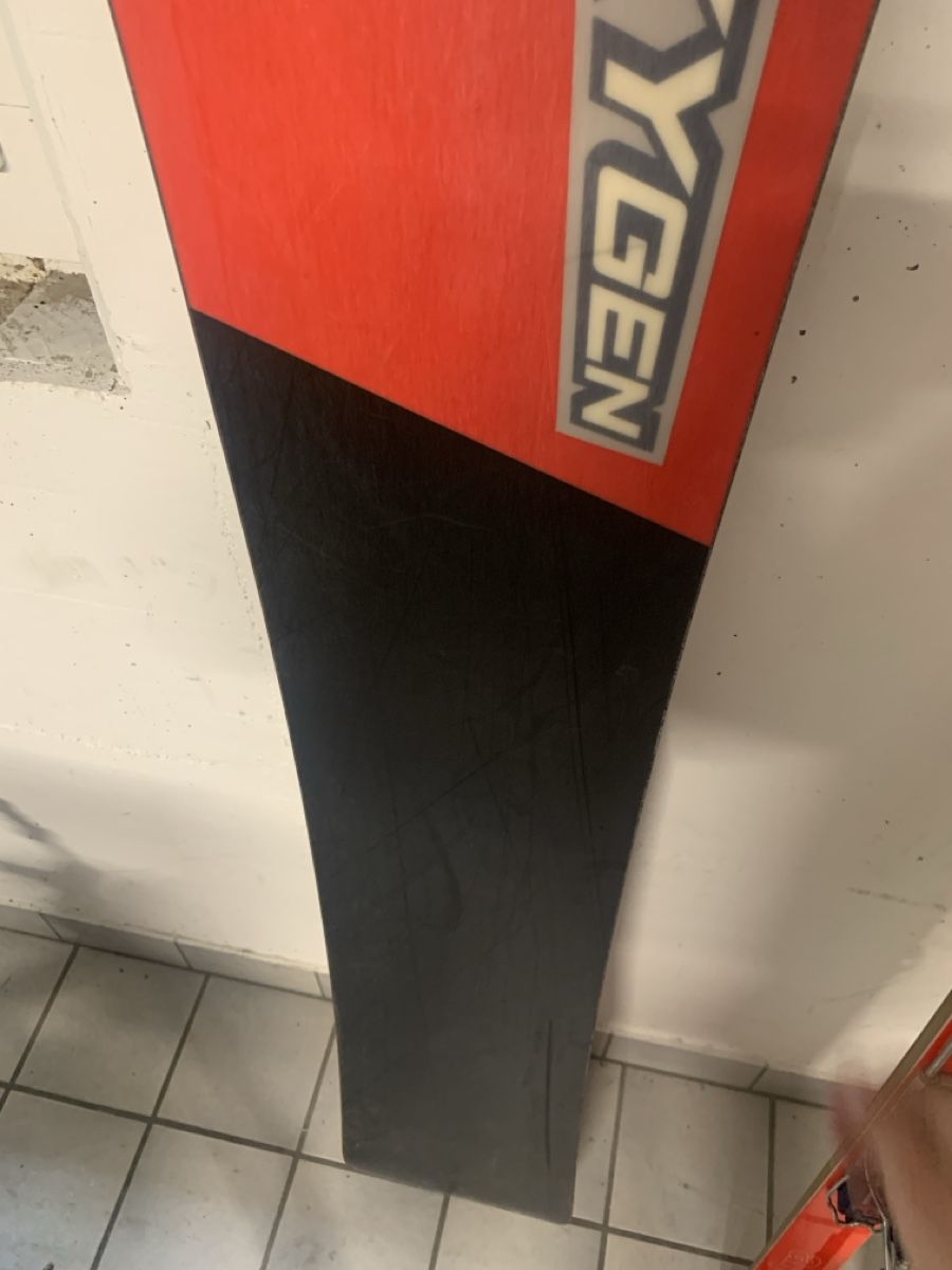 Board: OXYGEN Snowboard – Usato da Andwil SG venduto da Dabian 1