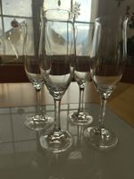 Küche: 4 Stück Champagnerglas/ Sektglas