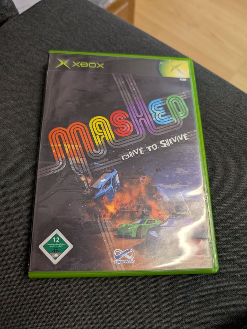 Jeux: Mashed drive to survive Microsoft xbox – D'occasion à Giubiasco par Ticinerd