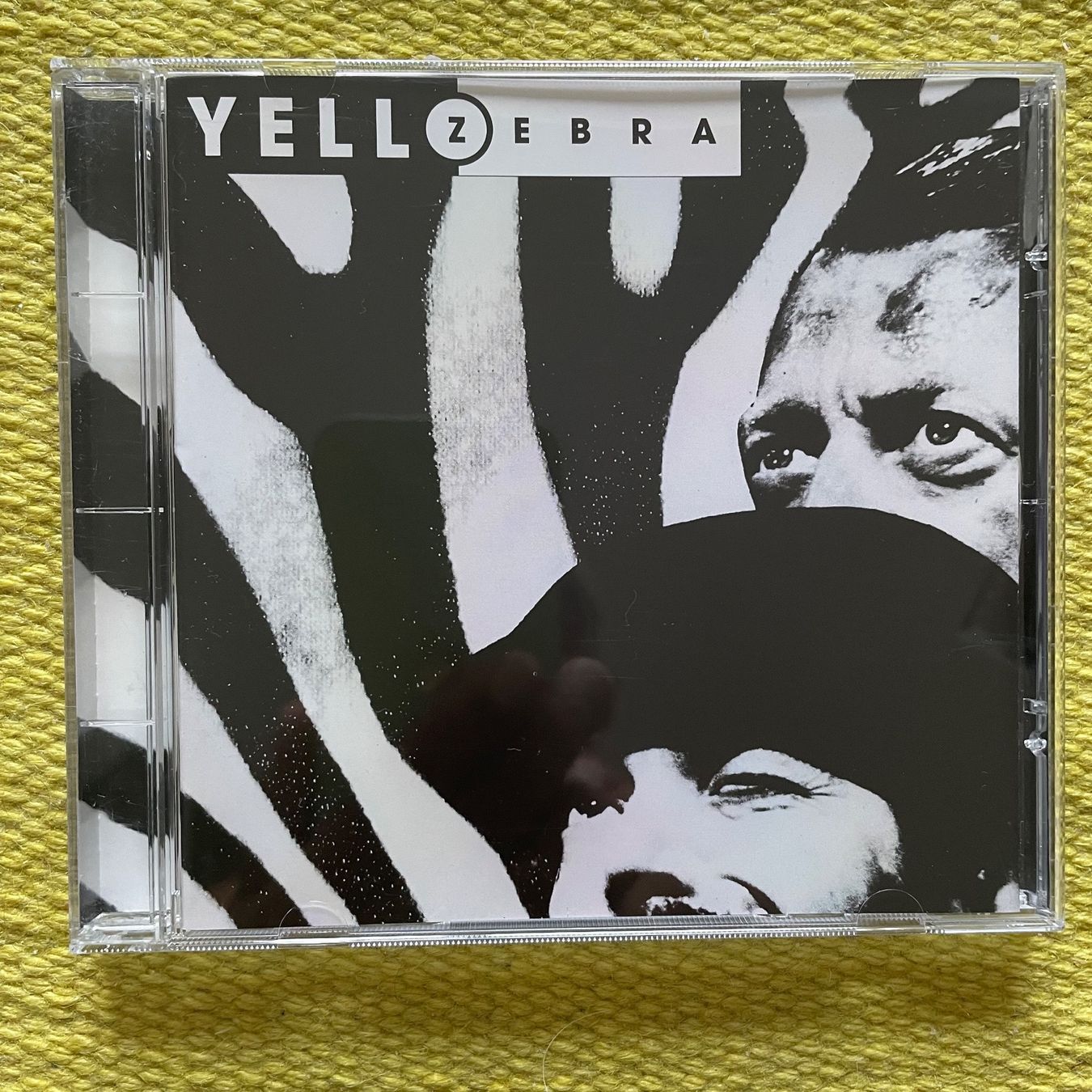 CD: YELLO-ZEBRA – Usato da Rorschacherberg venduto da CD-Roli