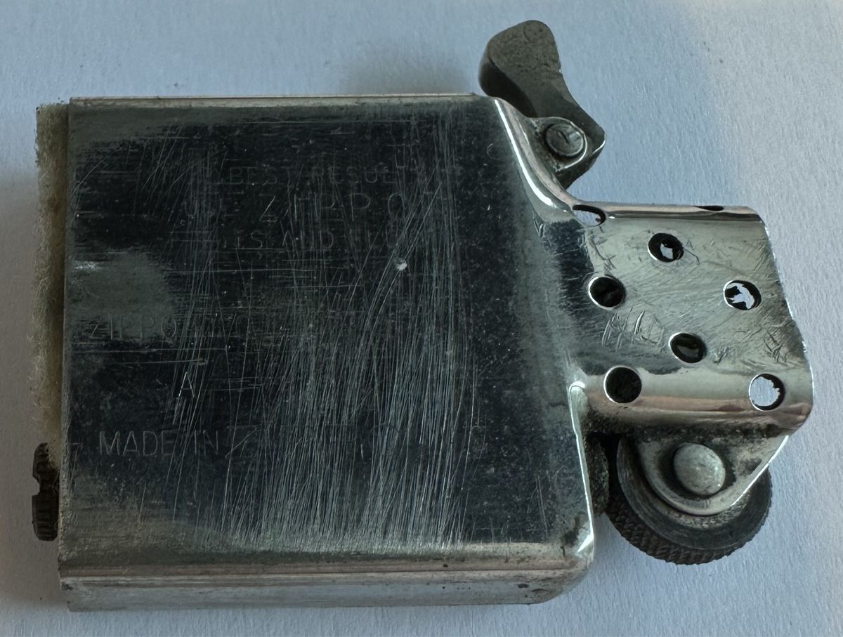 Zippo Accendini: Zippo – Usato da Monthey venduto da sean0007 4