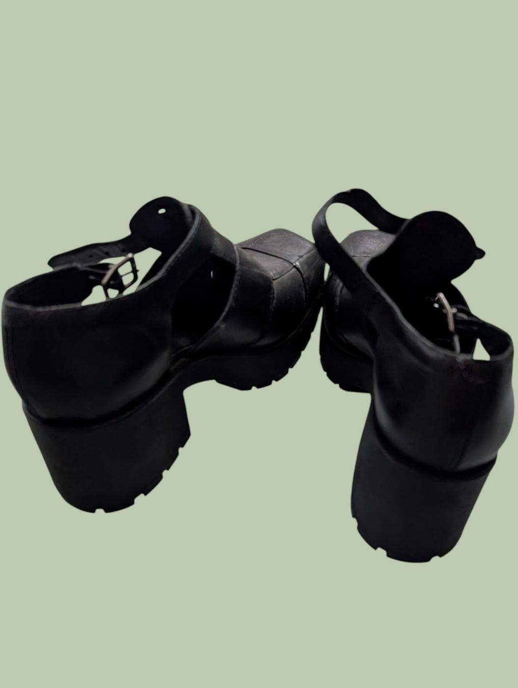 Vagabond Scarpe da donna: Schwarze Vagabond Plateau-Sandalen – Usato da St. Gallen venduto da nadinewho 3