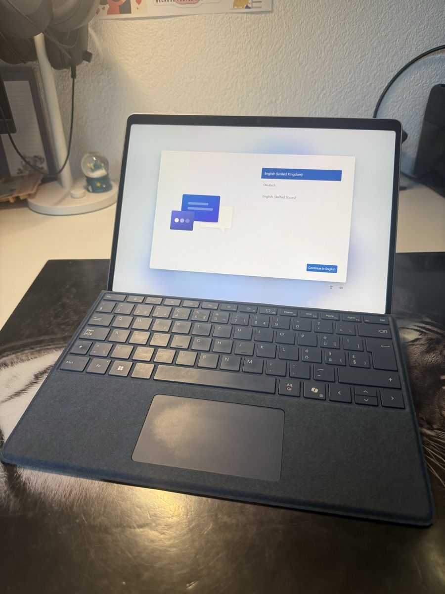 Microsoft Tablet PC: Microsoft Surface Pro (mit power adapter) 11th Edition 2025 – Usato da Wohlen AG venduto da linagzh 8