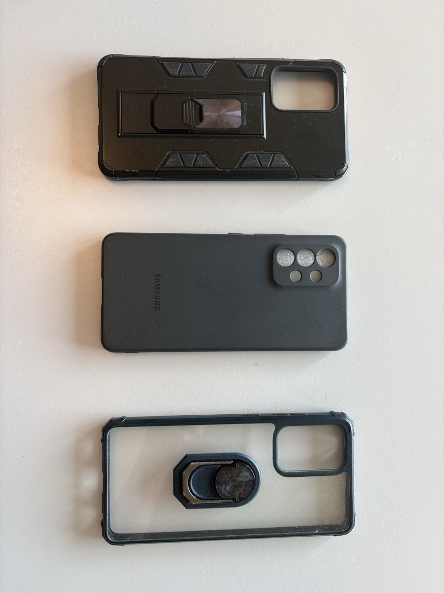 Samsung Cover & Protezioni schermo: Coque pour téléphone Samsung A52s 5G – Usato da Chêne-Bougeries venduto da Pu_nf82 5