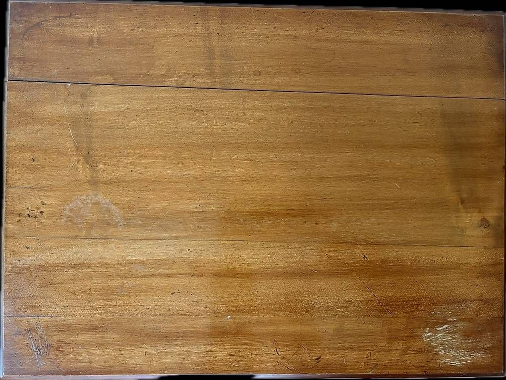 Tavoli: Table de couture Style Louis Philippe – Usato da Portalban venduto da Matteo-Fribourg 3