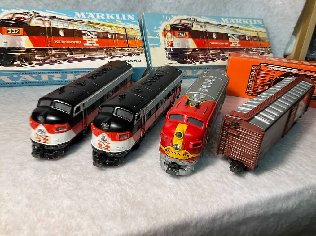 Märklin Modelleisenbahnen: US Material – Gebraucht aus Wald ZH von Sbbemilio