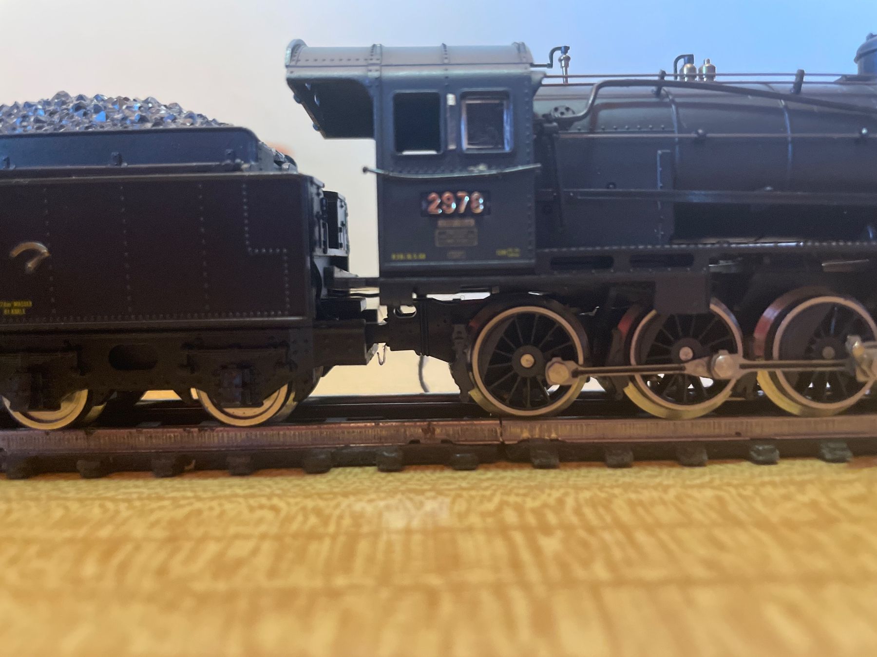 Roco Modellini di ferrovie: Defekte Roco H0 14111A Dampflok SBB 2978 – Difettoso da Suhr venduto da Daneli7 3