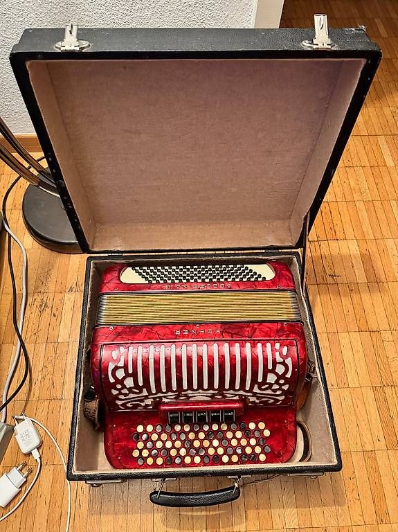 Musikinstrumente: Harmonika Hohner – Gebraucht aus Zürich von Cibin 2