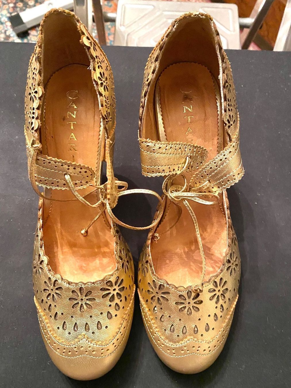 Scarpe da donna: Escarpin doré CANTARINI T37 – Usato da Porrentruy venduto da SYANKA 3