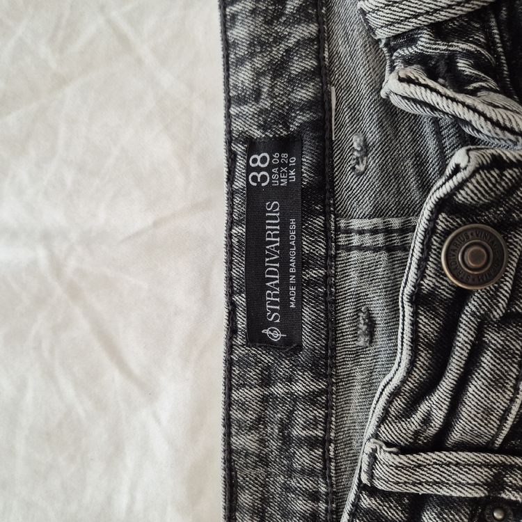Jeans Stradivarius taille 38 3