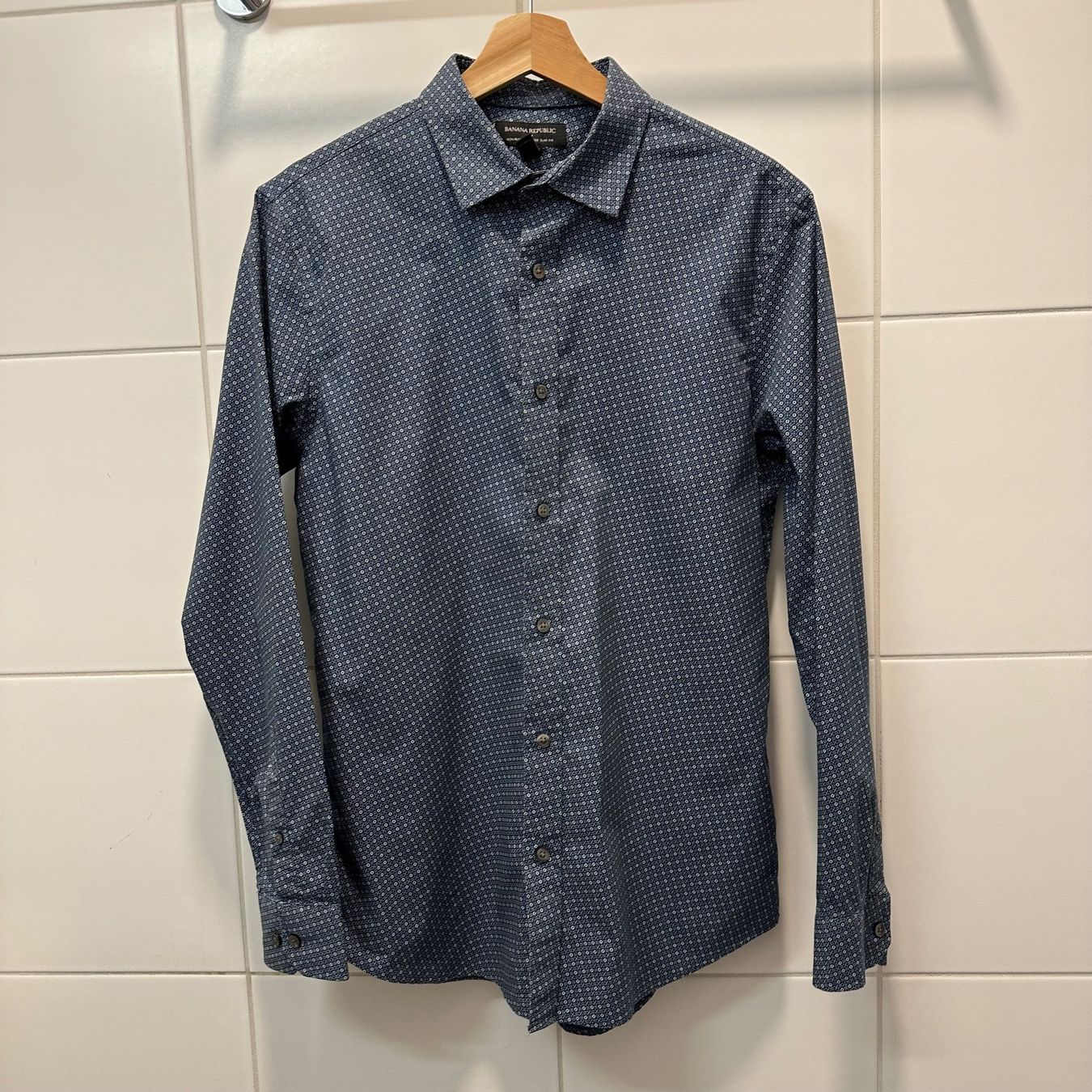 Banana Republic Camicie: 2x Banana Republic - Gr. M – Usato da Ittigen venduto da Fabulous_Fab1 2