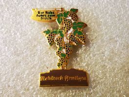 Ansteckpin 149:
