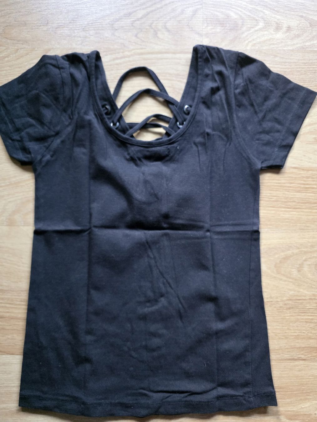 T-shirt: T-shirt noir taille S – Nuovo (secondo la descrizione) da Crans-Montana venduto da eli_57z8 1