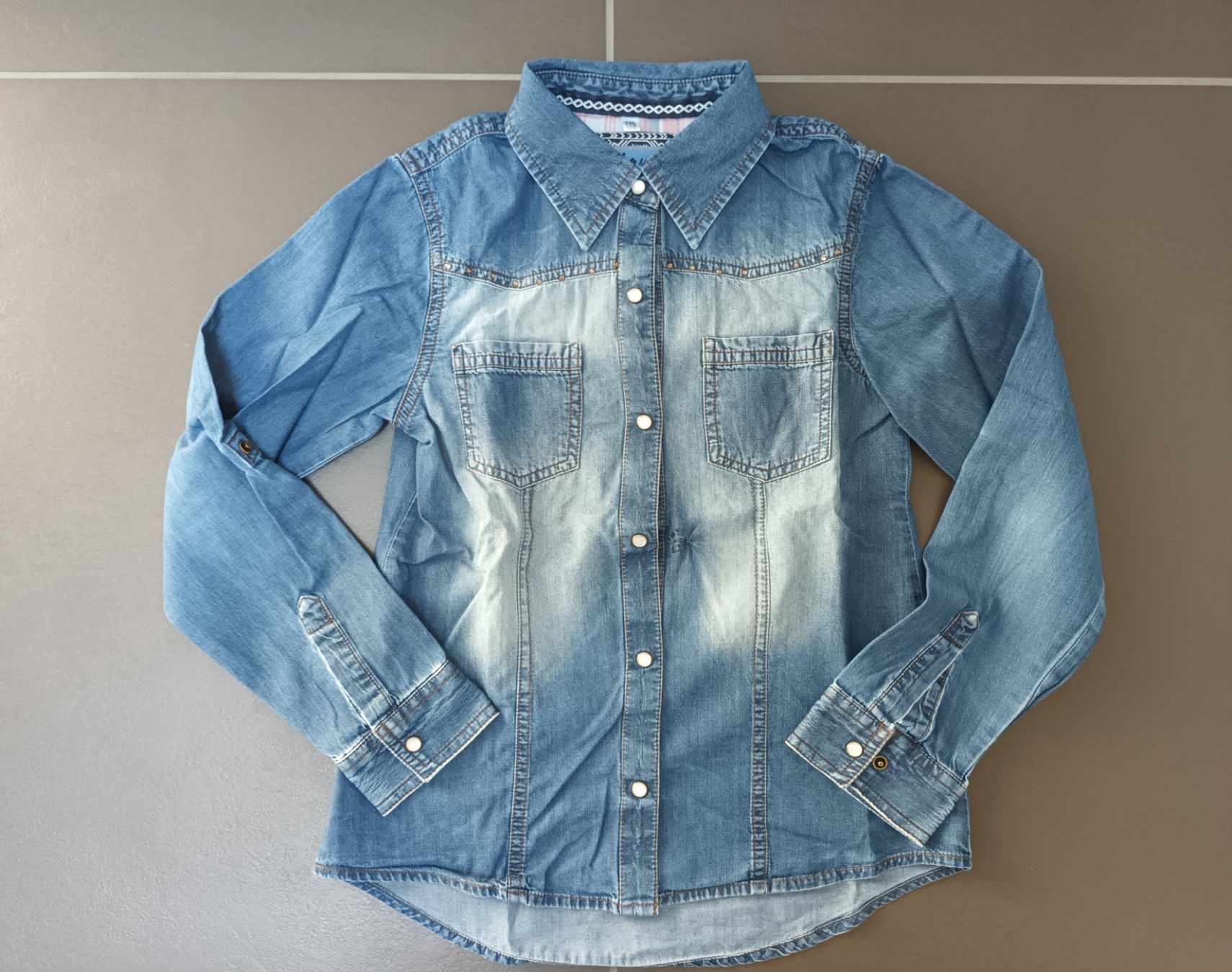 Camicette, T-shirt & Top: Jeans Bluse Gr. 146/152 – Usato da Ried-Muotathal venduto da lufo
