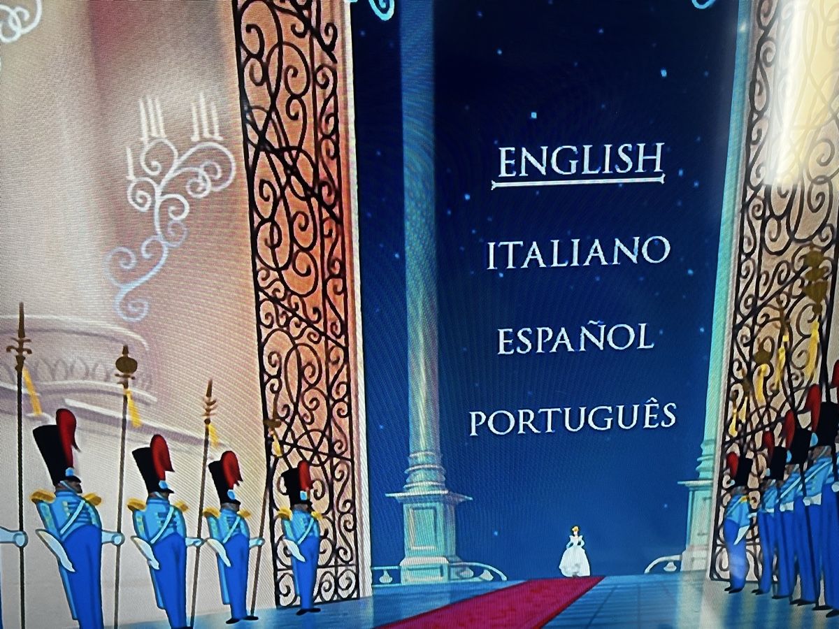 Tutti i DVDs: 11 Disney Klassiker DVDs – Usato da Brugg AG venduto da corkycanada 3