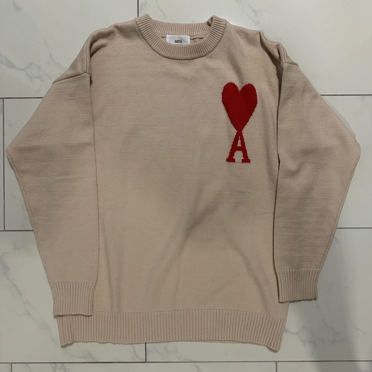 Pullover & Sweatshirts: AMI Paris Pullover Grösse L – Neu (gemäss Beschreibung) aus Frenkendorf von a_1999