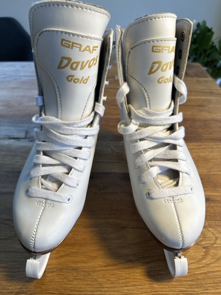 Graf Schlittschuhe: Schlittschuhe GRAF Davos Gold – Gebraucht aus Biglen von Ka-Rin 1