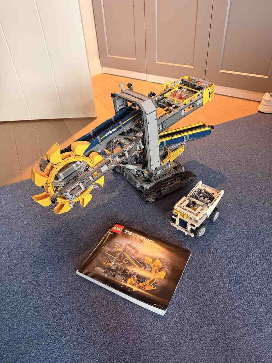 Lego Giocattoli: Lego Technic Schaufelradbagger mit Muldenkipper – Usato da Rüschlikon venduto da dvm123 4