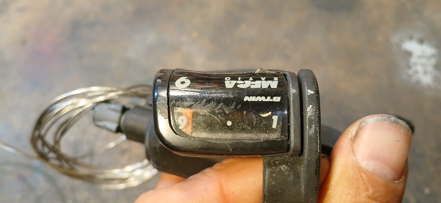 Decathlon Pezzi di ricambio: Schalthebel BTWIN 9speed – Usato da Adliswil venduto da trujillo01 3