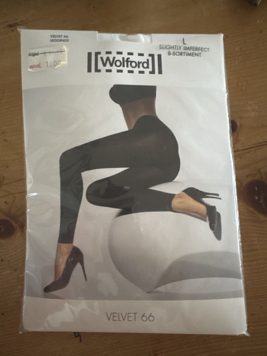 Calze & Collant: Wolford Steümpfe weiss L – Nuovo e nell'imballaggio originale da Zollikon venduto da rose59