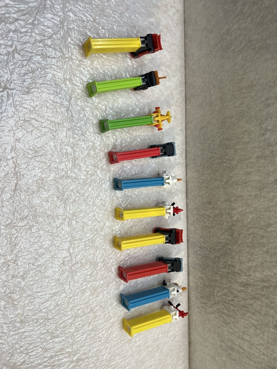 Pez Statuette: Sammlig vo 10 Stk. PEZ Spender, verschiedene Modell! – Nuovo (secondo la descrizione) da Rotkreuz venduto da perlengott 1
