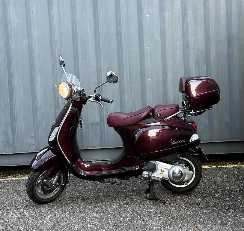 Scooter: Piaggio Vespa LXV125 – Usato da Reinach BL venduto da pan_pjc6