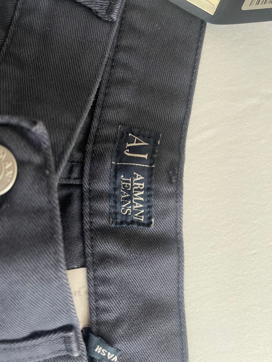 Armani Jeans: Armani Jeans – Nuovo (secondo la descrizione) da Meilen venduto da marsico79 1