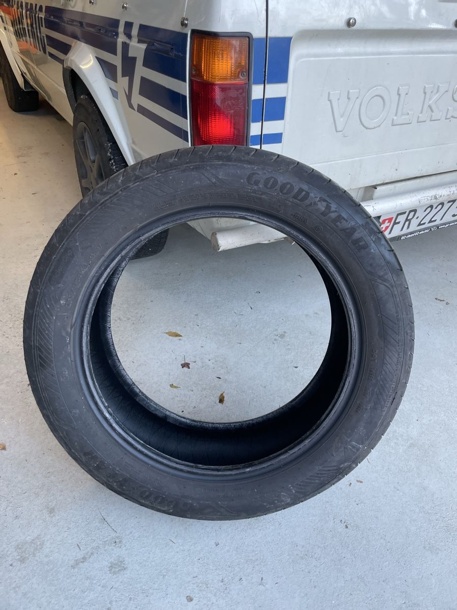 Goodyear Pneus & Kompletträder: pneus été GoodYear 215/55 R18 – Gebraucht aus Cottens FR von ginop 2