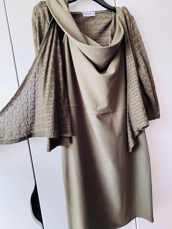 Kleid +/- 46 mit Bolerojäckli U. Popken oliv Ab 7.-